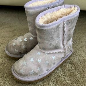 Girls lavender UGG boots